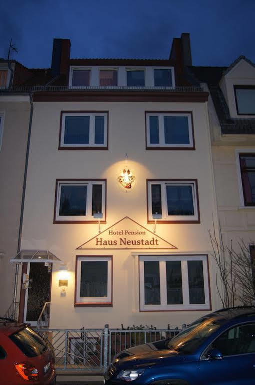 Hotel-Pension Haus Neustadt Bremen Buitenkant foto