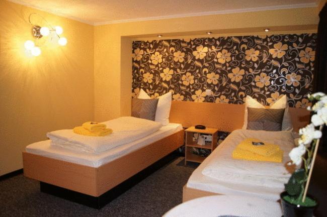 Hotel-Pension Haus Neustadt Bremen Kamer foto